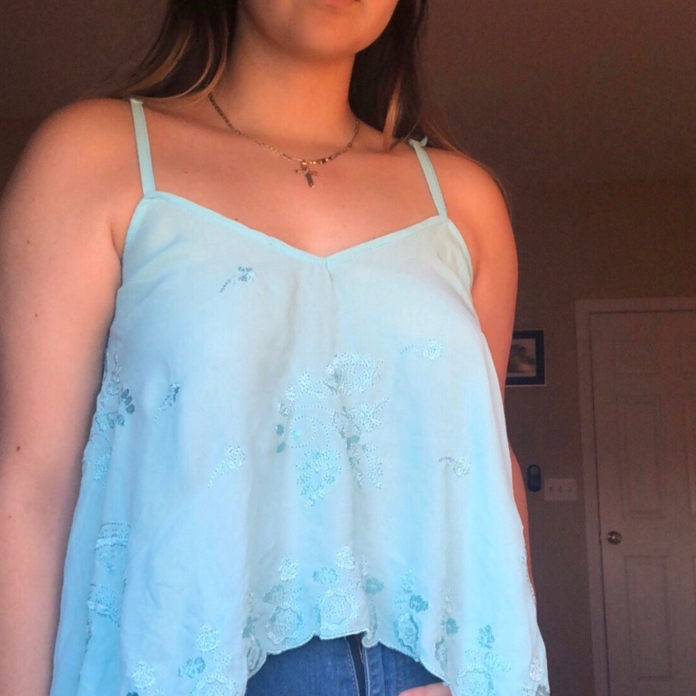 BABY BLUE TOP